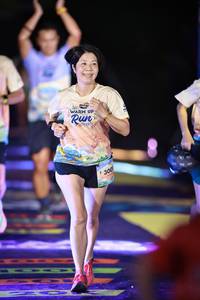 BIB: 
                            <button type="button" onclick="openModal(25218265)" class="btn btn-primary btn-sm float-right btn-popup" data-toggle="modal" data-target=".modal-high-quality">
                        <i class="fas fa-shopping-cart"></i> Add to Cart
                    </button>
                                            <button type="button" onclick="isThisMe(25218265, true)" class="btn btn-success btn-sm float-right btn-popup btn-isme hidden" data-toggle="tooltip" data-placement="bottom" title="นี่คือรูปของคุณใช่ไหม คลิกที่นี่เพื่อเอาเข้าอัลบั้ม">
                        <i class="fas fa-plus"></i> Add to album
                    </button>
                    <button type="button" onclick="isThisMe(25218265, false)" class="btn btn-warning btn-sm float-right btn-popup btn-isnotme hidden">
                        <i class="fas fa-ban"></i> Remove from album
                    </button>